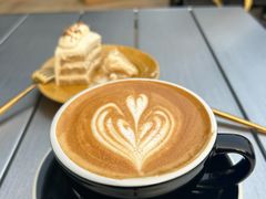 -三勾JJJ Burger&Coffee(梅溪湖店)