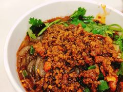 -八一路好吃街(雨田商务大厦店)