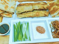 -闻道食府烙饼卷带鱼(原车耳营店原大觉寺店)