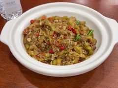 -湖南人家湘菜馆(镇江路店)