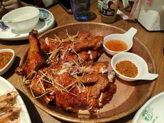 香茅脆皮鸡-樾餐厅泰式海鲜火锅(民歌湖店)