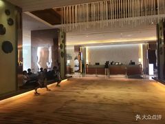 -上海浦东假日酒店