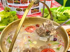 -江湖亮亮大排档(武汉总店)