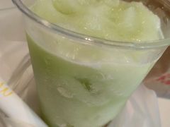 油柑雪冰-麦当劳(杭州西湖银泰百货店)