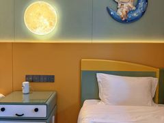 -三亚湾海居雅高铂尔曼度假酒店