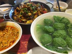 -柏合黄记豆腐皮饭店