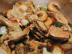 -七欣天香辣蟹火锅(闵行浦江欢乐颂店)