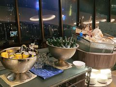 -广州花园酒店·凌璇阁旋转餐厅CAROUSEL360