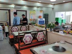 -世荷自助梭边鱼火锅城(香山店)