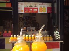-宝健路步行街(Pedestrian Shopping Street)