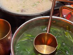 -何师烧烤Pro ·江湖川菜·小龙虾·精酿啤酒(太古里旗舰店)