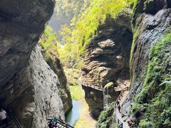 -龙水峡地缝景区