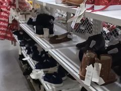 -BIGOFFS 超级折扣(仁恒伊势丹店)