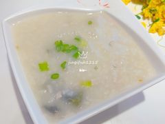 皮蛋瘦肉粥-嘉和一品(长江道店)