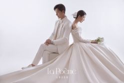 -乐派诗婚纱摄影