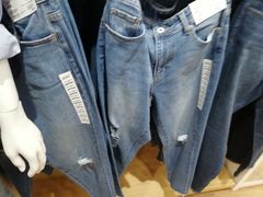 -优衣库(长春欧亚卖场店)