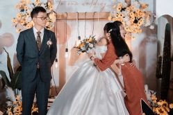 -AMOUR·爱沫婚纱礼服·小众设计品牌