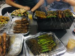 -老广烧烤(骆驼山康馨园店)