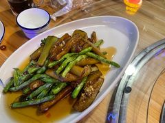 -茅台镇网红溶洞餐厅·茅帮菜馆