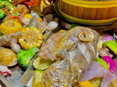 -日进一片海.生腌海鲜火锅.宵夜烧烤(三里屯总店)