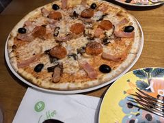 -JINNS锦时 steak&pizza(浸信会礼拜堂旧址店)
