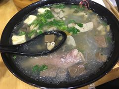 -百年尹氏汤包(湖南路狮子桥店)