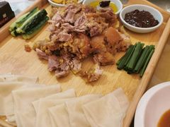 酥肘子-津味老菜(露西亚商街店)