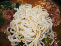 冬阴功汤底香煎猪扒出前一丁-华嫂冰室(尖沙咀店)