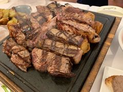 -奥斯特牛排馆(美第奇宫店)