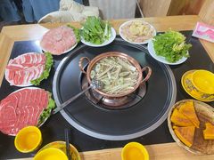 -银同牦牛肉火锅