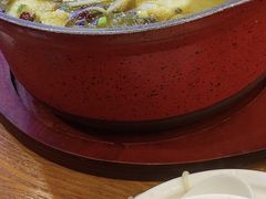 -周鱼小馆石锅酸菜鱼(活力汇店)