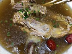 贺胜桥土鸡汤-醉湘厨艺(才华街店)