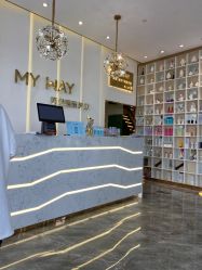 -MY WAY SALON