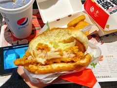 -肯德基(蓝谷地DT店)