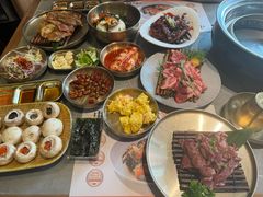 -草家酱蟹炭火烤肉店(珲春南路一店)