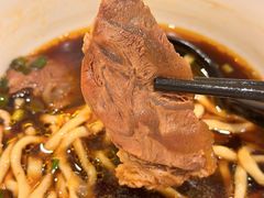 红烧招牌牛肉面-中国厨房/台湾牛肉面