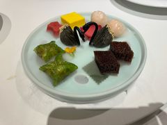 -名佳荟