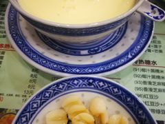 -赵记传承特色牛奶甜品(泉城广场店)