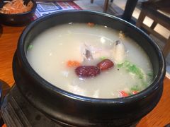 -鑫日千里马朝鲜族小馆(总店)