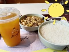 香菇鸡腿肉饭-真功夫(环市中路店)