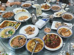 -伊林居饭庄央视清真八大碗