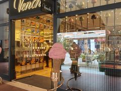 -VENCHI 闻绮(上海佛罗伦萨小镇店)