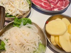 -潮火锅·麻辣牛肉火锅(观音桥方圆·LIVE店)