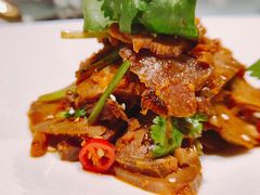 干拌牛腱肉-皇冠假日酒店-御皇轩中餐厅