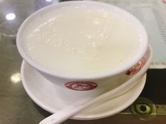 -义顺牛奶公司(庇利金街店)