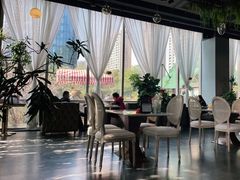 -九月里.自由花园餐厅