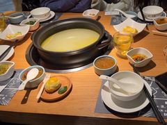 -一朵菌·野生菌探索家火锅(南亚店)
