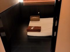 -泰·菩提树下[泰式按摩x精油SPAx肩颈头疗](新景店)