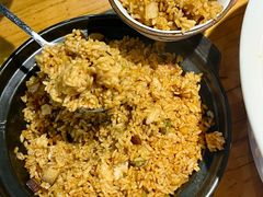 -小三峡食府(西五路店)
