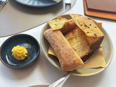 斯普汇经典餐前面包-斯普汇生蚝牛排馆(中骏世界城店)